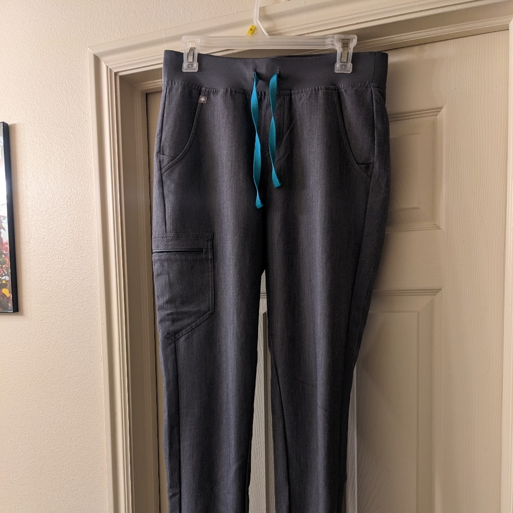 FIGS scrub pants graphite gray S/T